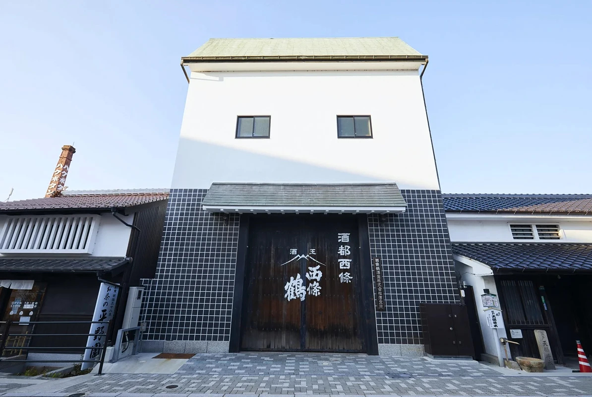 Main View 4